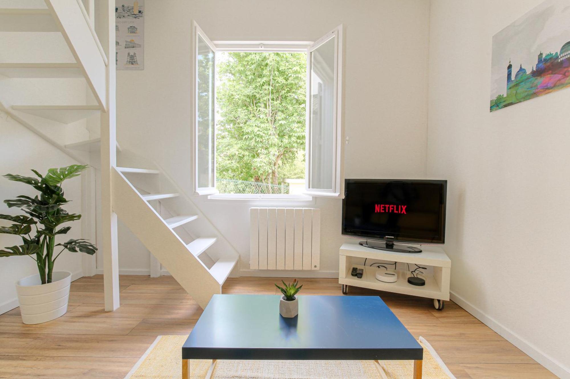 Maison Cosy Avec Terrasse A 15 Minutes De Lyon Et Wifi Rillieux-la-Pape Exterior photo